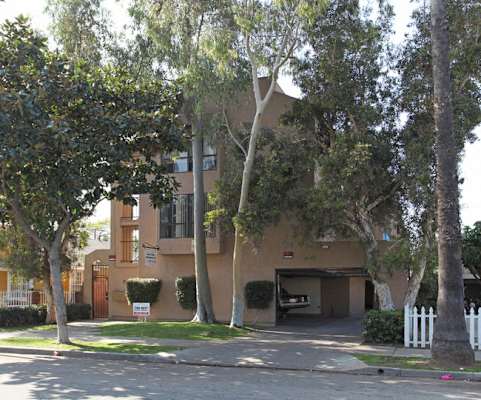 2315 Earl Avenue property